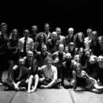Bailarines de Provisional Danza en el 25 aniversario de la compañía