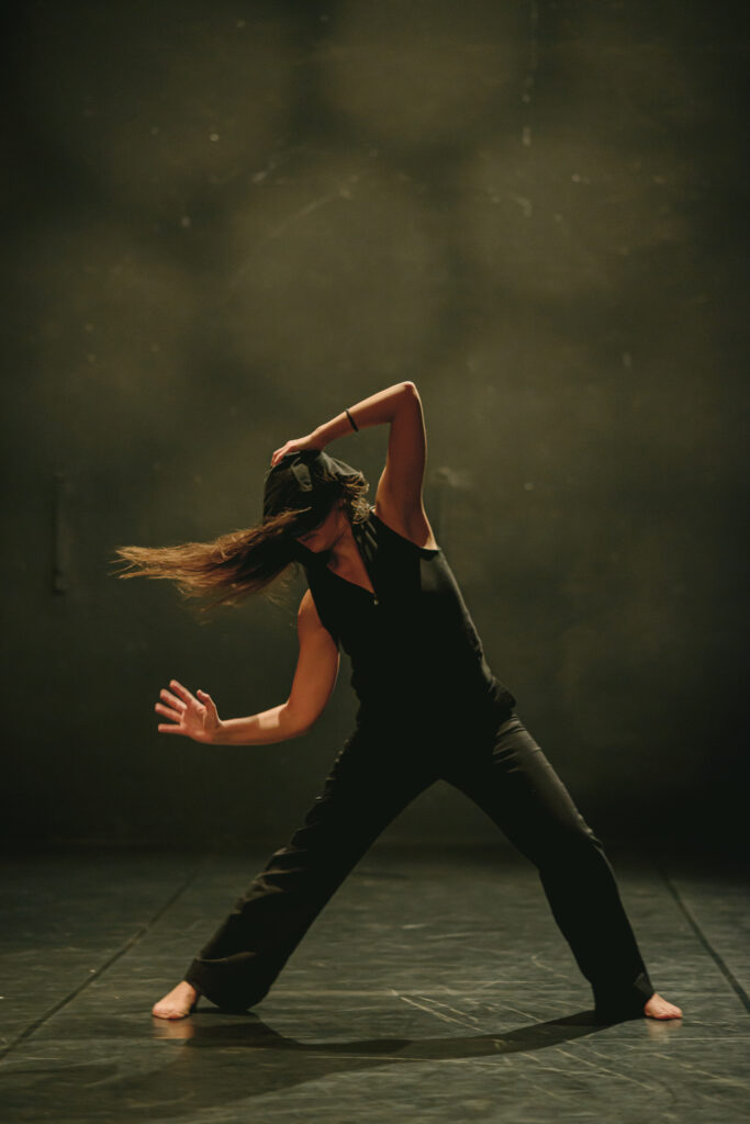 Provisional Danza. La Miel.