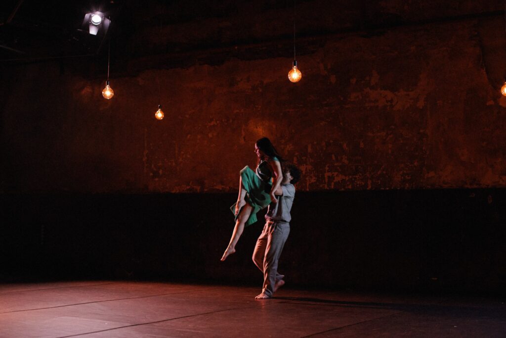 Bailarines. Provisional Danza.